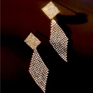 Crystal drop earrings gold from Anthropologie